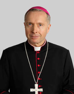 Biskup Janusz Stepnowski